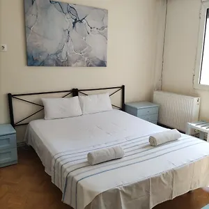 practical-apartment-close-to-the-city-centre.hotels-of-thessaloniki.com/